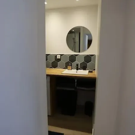 Apartment A 2 Pas Du Lac Ste Bernadette